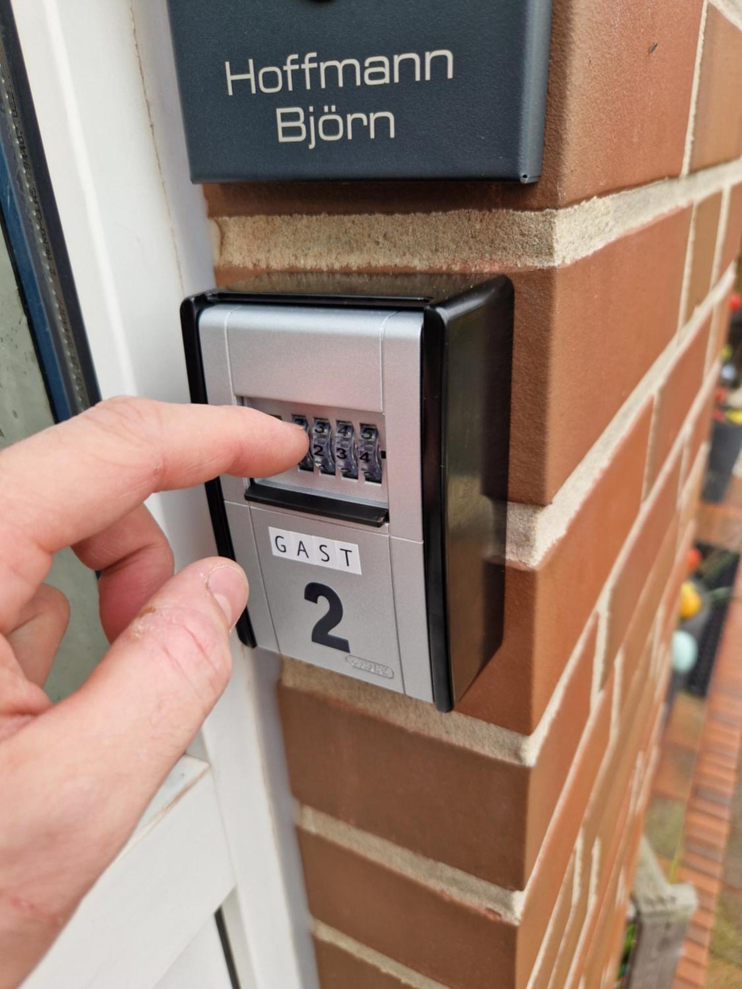 Accommodatie bij particulieren Einzelzimmer In Ruhiger Lage --- Check-in Mit Schluesselkasten